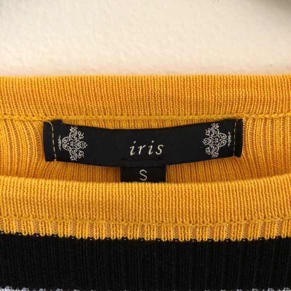 IRIS Yellow Striped Crop Top - Picture 3 of 3